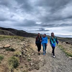 Meet your Posher, Emma